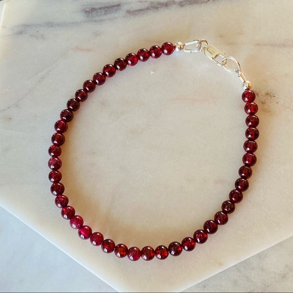 Garnet Bead Bracelet in Sterling Silver Red Gemstone - Picture 3 of 5